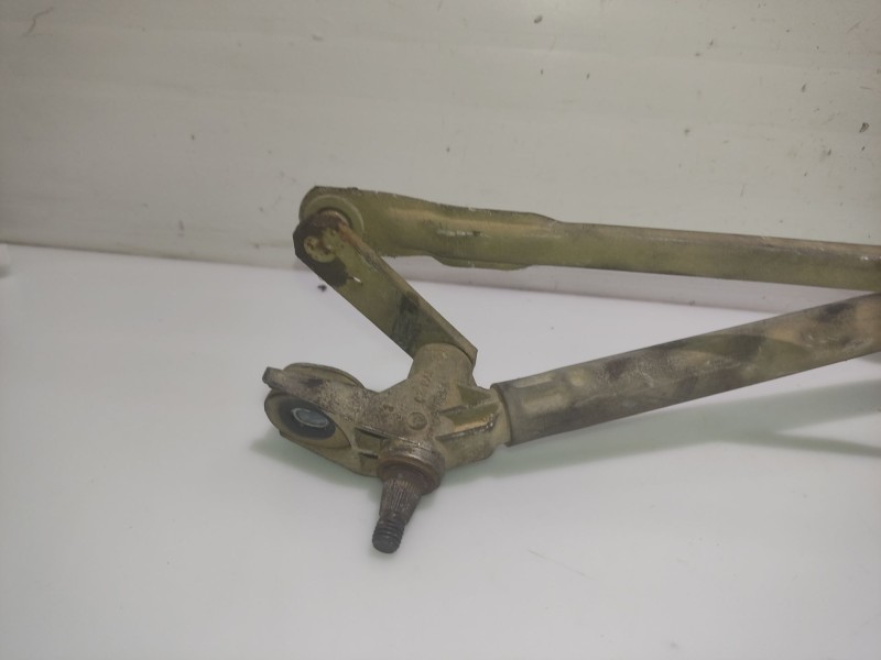 Recambio de motor limpia delantero para volkswagen passat berlina (3b3) referencia OEM IAM 0  