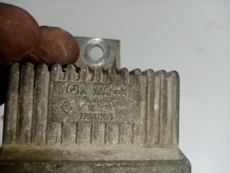 Recambio de caja precalentamiento para renault laguna ii (bg4w) laguna ii referencia OEM IAM 7700115078  