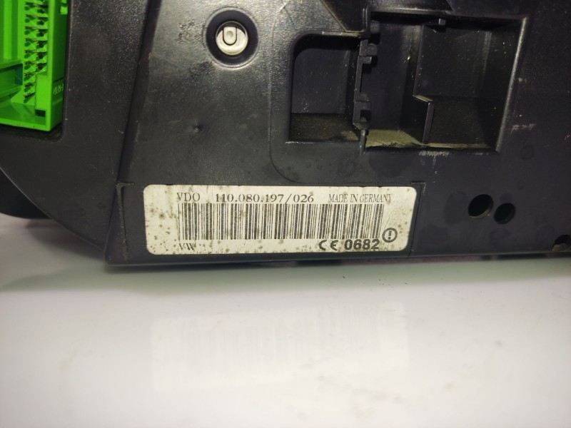 Recambio de cuadro instrumentos para volkswagen passat berlina (3b3) referencia OEM IAM 3B0920809C 110080197 110080197026