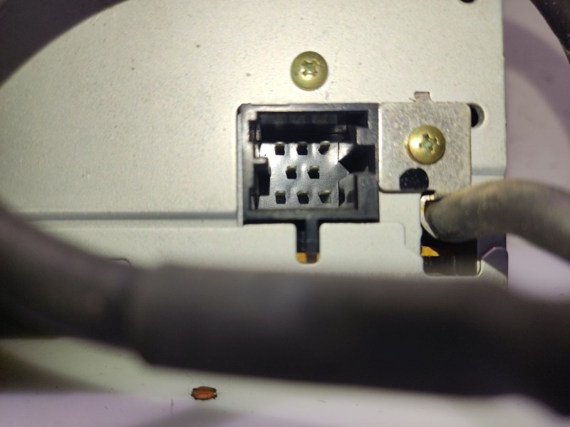 Recambio de sistema audio / radio cd para volkswagen passat berlina (3b3) referencia OEM IAM H0002S0001  