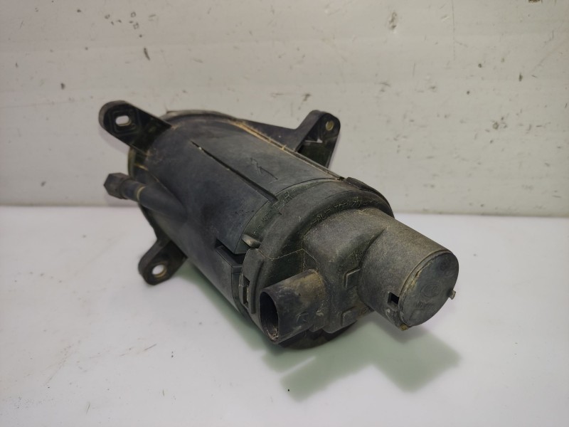 Recambio de faro antiniebla derecho para volkswagen passat berlina (3b3) referencia OEM IAM 3B7941700A  