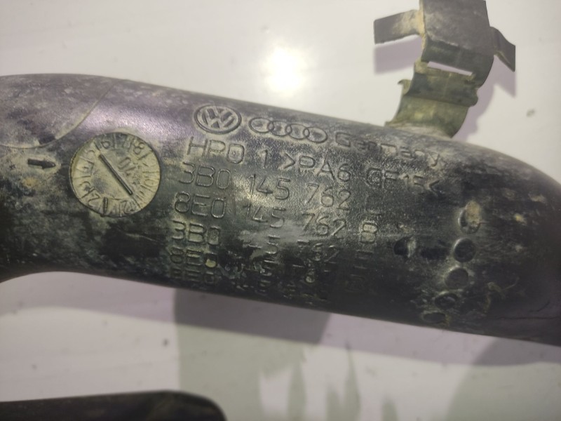 Recambio de tubo para volkswagen passat berlina (3b3) referencia OEM IAM 3B0145762C  
