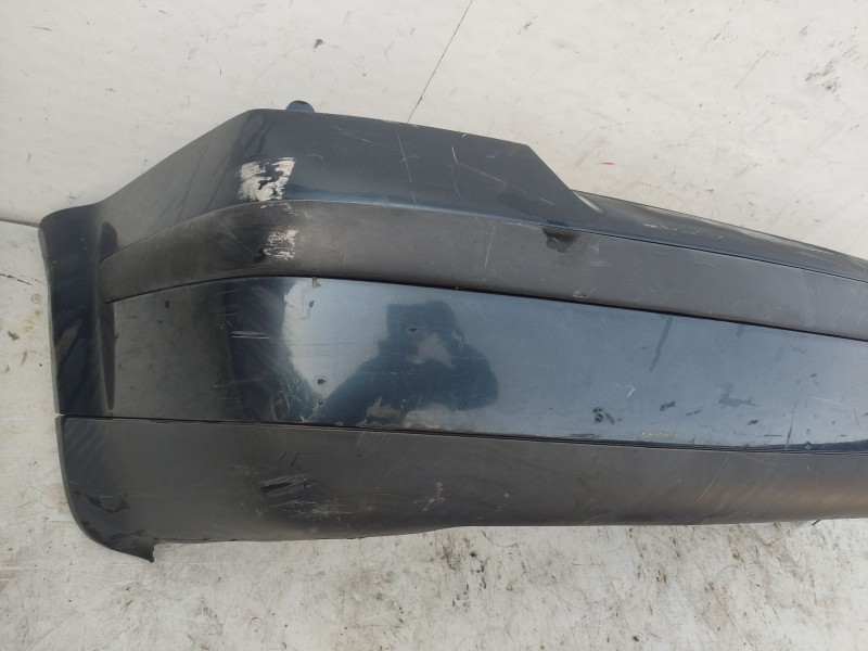 Recambio de paragolpes trasero para volkswagen passat berlina (3b3) referencia OEM IAM 3B5807417D 3B5807417J 3B5807417H