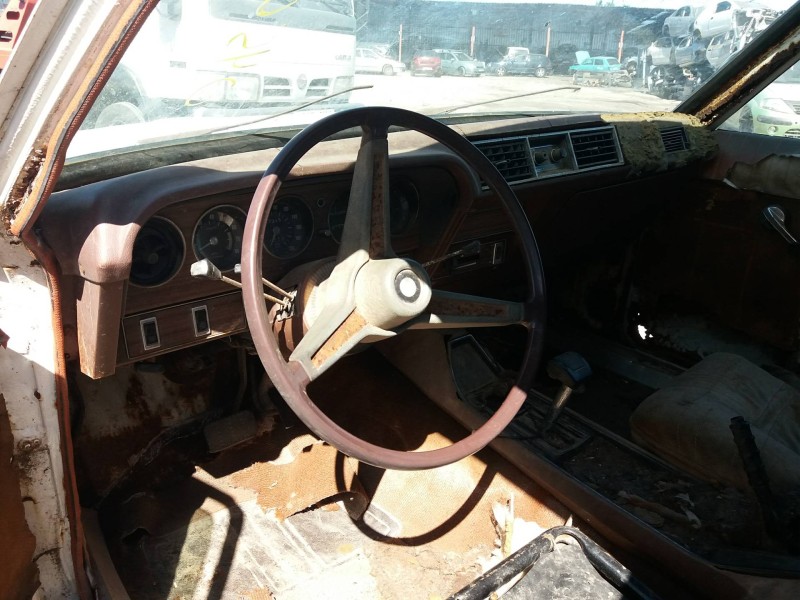 chrysler 2l    |   ... | 0 | 13,35 del año 06/08/1976