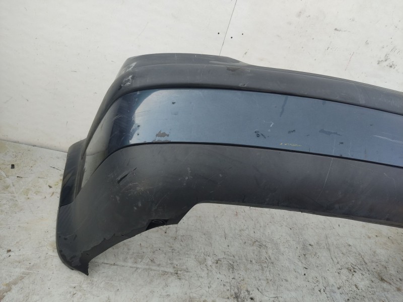 Recambio de paragolpes trasero para volkswagen passat berlina (3b3) referencia OEM IAM 3B5807417D 3B5807417J 3B5807417H