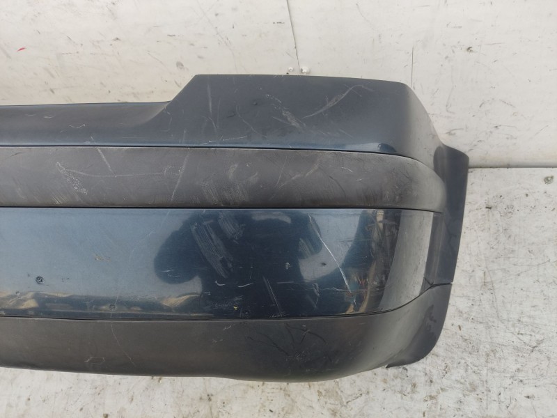 Recambio de paragolpes trasero para volkswagen passat berlina (3b3) referencia OEM IAM 3B5807417D 3B5807417J 3B5807417H