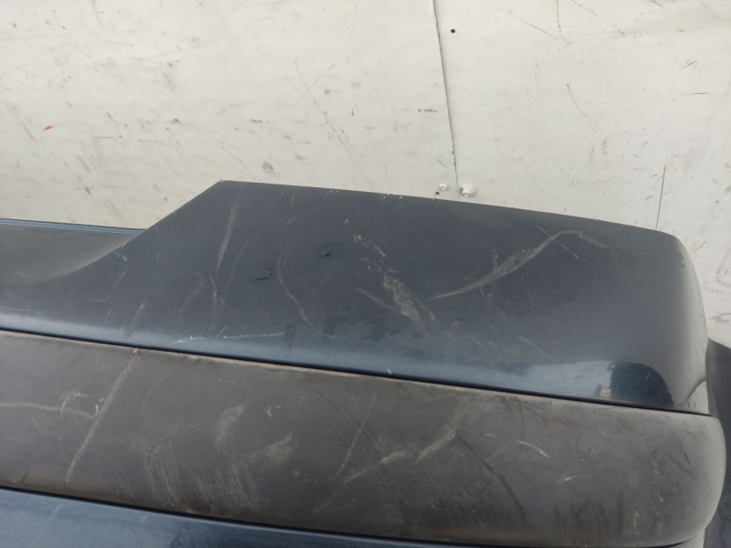 Recambio de paragolpes trasero para volkswagen passat berlina (3b3) referencia OEM IAM 3B5807417D 3B5807417J 3B5807417H