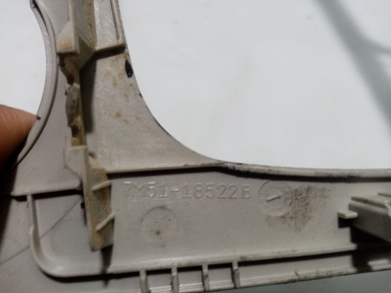 Recambio de moldura para ford focus ii (da_, hcp, dp) 1.6 tdci referencia OEM IAM 7M5118522B  