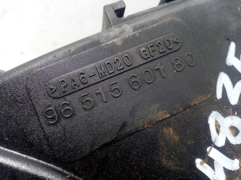 Recambio de tapa distribucion para ford focus ii (da_, hcp, dp) 1.6 tdci referencia OEM IAM 9651560180  