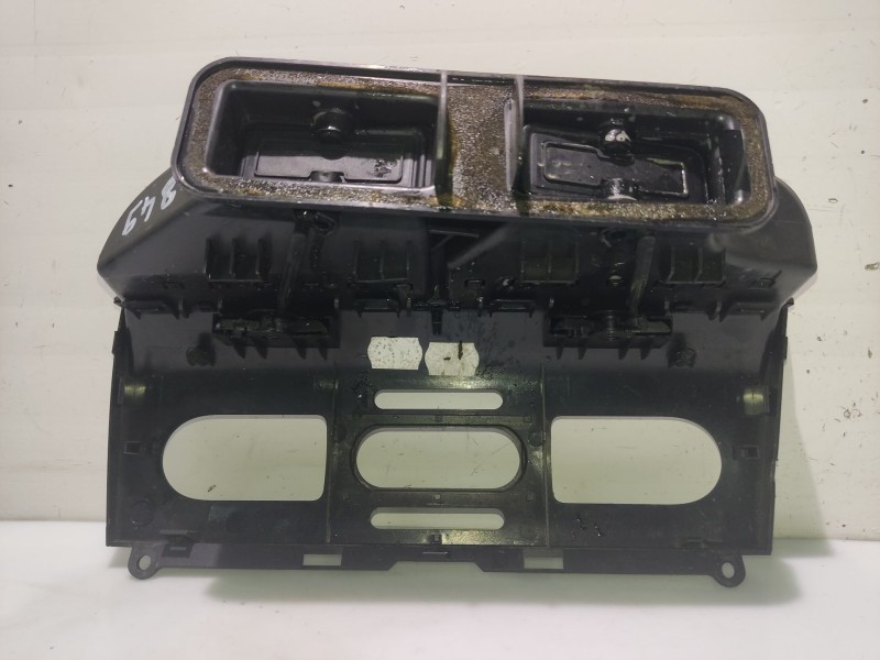 Recambio de moldura para seat altea (5p1) 1.9 tdi referencia OEM IAM   