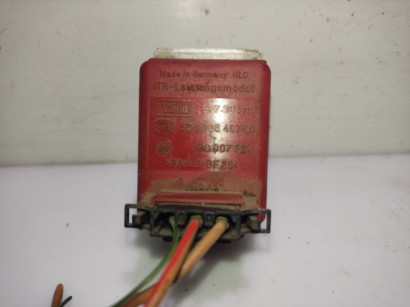 Recambio de resistencia calefaccion para audi a3 (8l) referencia OEM IAM 1J0907521 5DS00646701 657364M