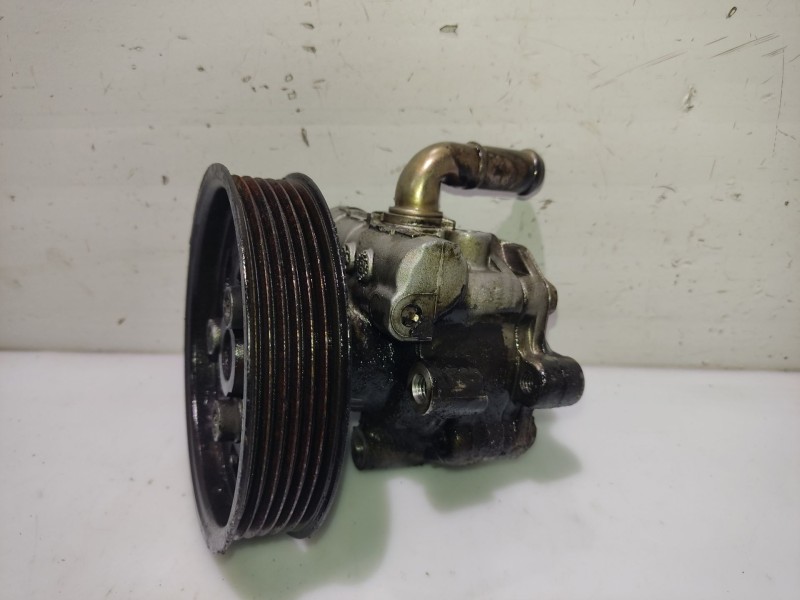 Recambio de bomba direccion para audi a3 (8l) referencia OEM IAM 1J0422154A  