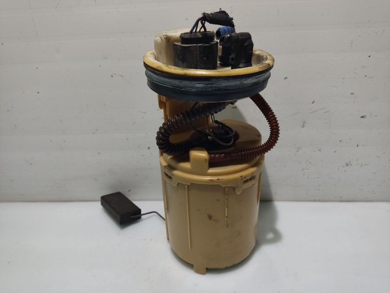 Recambio de aforador para audi a3 (8l) referencia OEM IAM 1J0919051H 228233001 