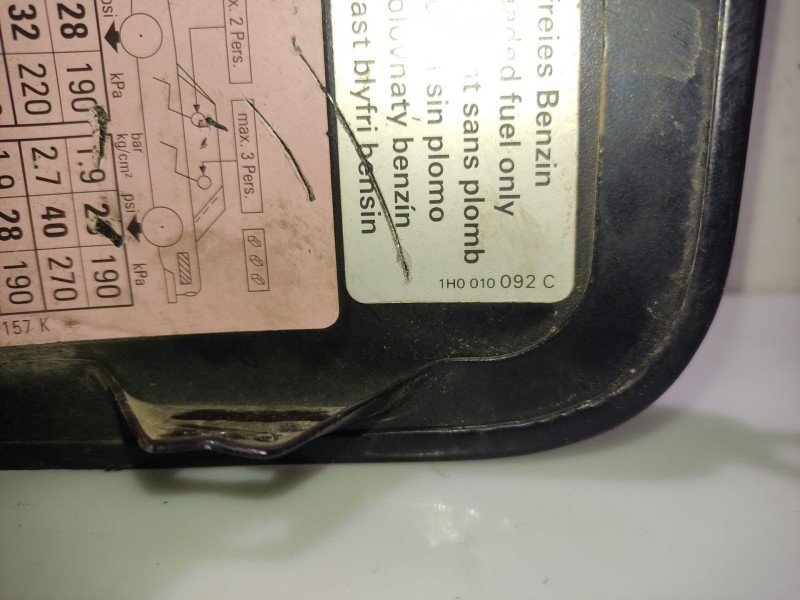 Recambio de tapa exterior combustible para audi a3 (8l) referencia OEM IAM 1H0010092C  