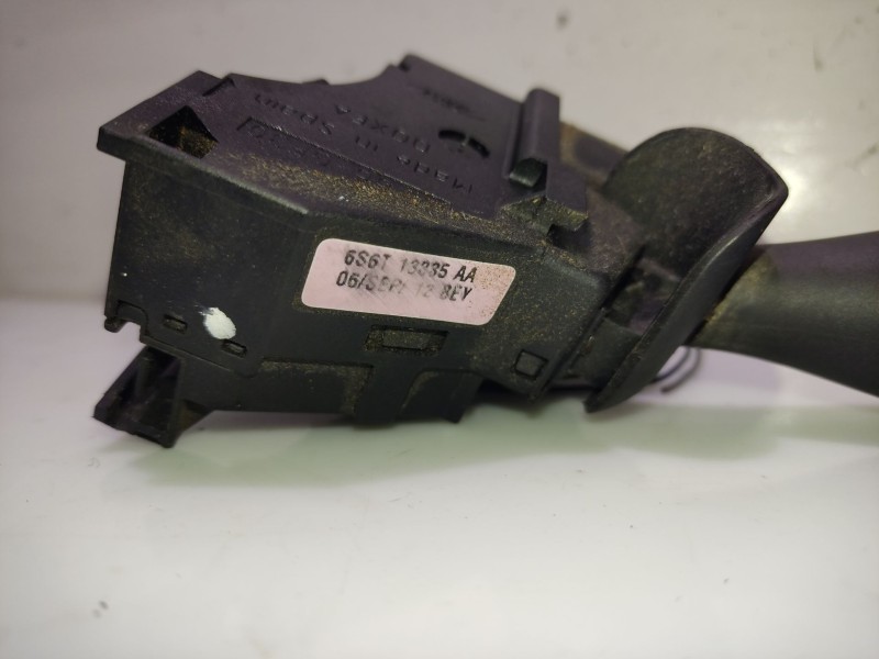 Recambio de mando intermitentes para ford fusion (ju_) 1.4 tdci referencia OEM IAM 6S6T13335AA  