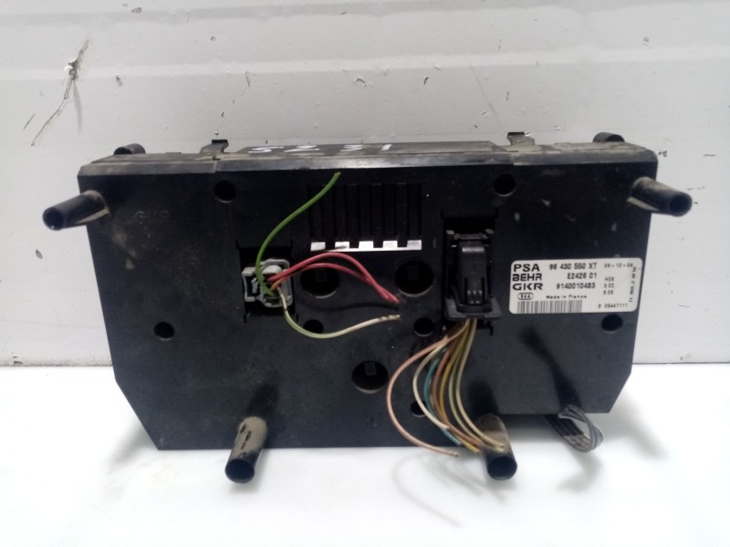 Recambio de mando climatizador para peugeot 206 berlina referencia OEM IAM 0  