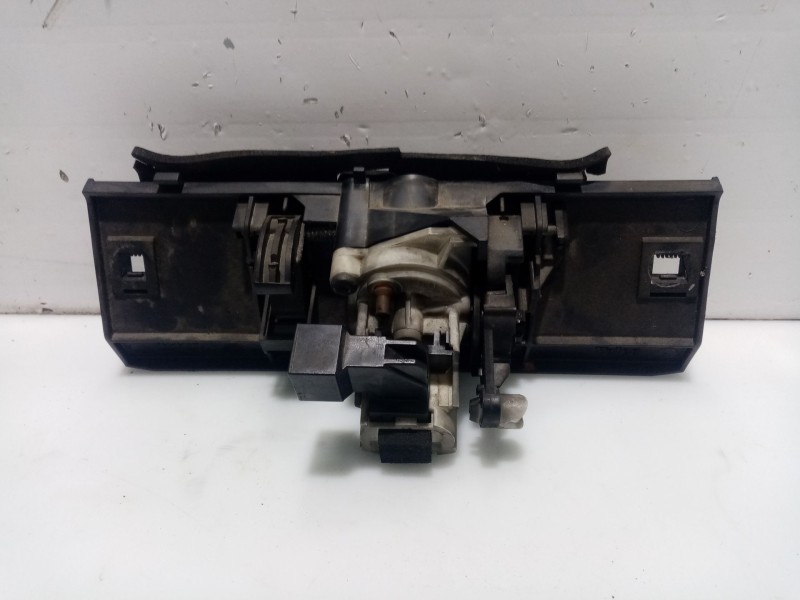 Recambio de maneta exterior porton para peugeot 206 berlina referencia OEM IAM   