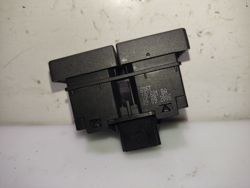 Recambio de interruptor para ford fusion (ju_) 1.4 tdci referencia OEM IAM 6S6T18C621BA  
