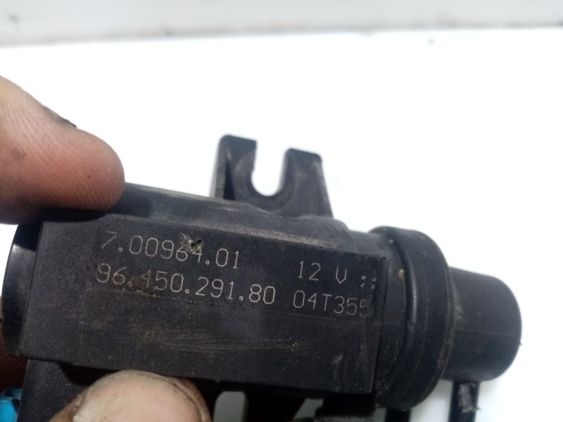 Recambio de valvula para peugeot 206 berlina referencia OEM IAM 9645029180 70096401 