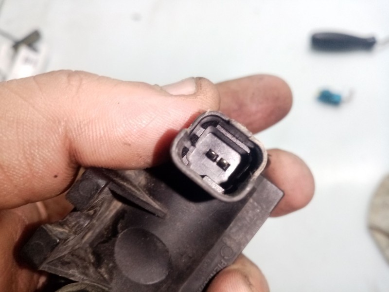 Recambio de valvula para peugeot 206 berlina referencia OEM IAM 9645029180 70096401 