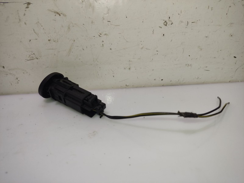 Recambio de interruptor para ford fusion (ju_) 1.4 tdci referencia OEM IAM 4642IM  