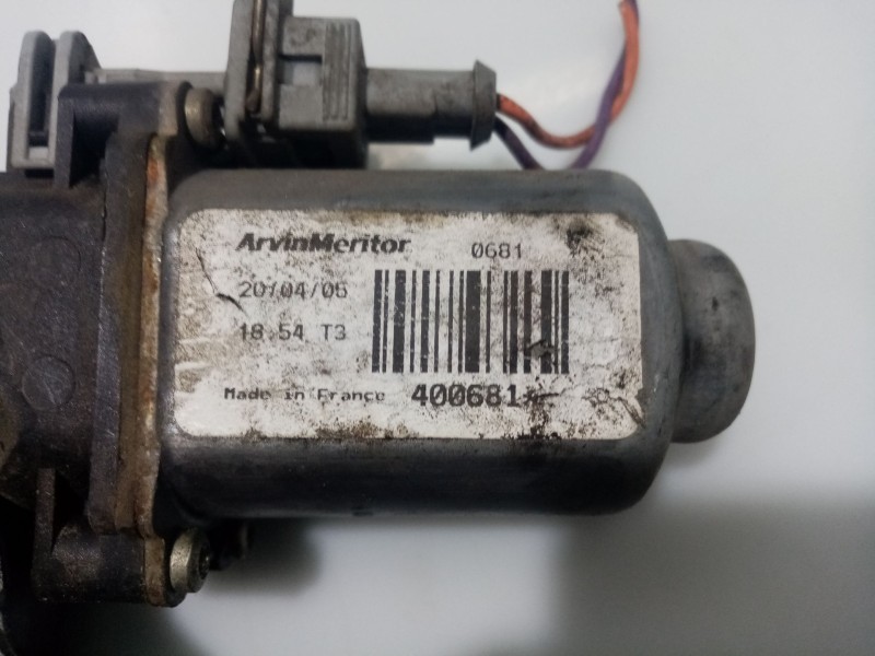 Recambio de elevalunas trasero derecho para peugeot 206 berlina referencia OEM IAM 9627332480 400681 