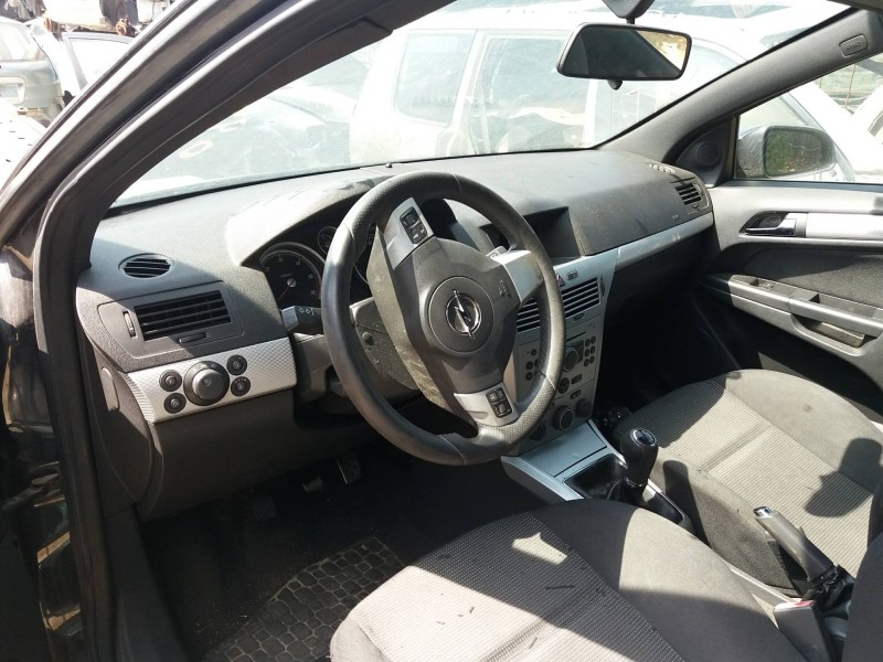 opel astra gtc 1.7 16v cdti   |   0.04 - ... | 2004 | 101 cv / 74 kw del año 2004