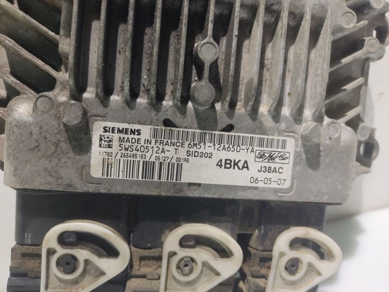 Recambio de centralita motor uce para ford focus berlina (cap) referencia OEM IAM 6M5112A650YA 5WS40512AT 