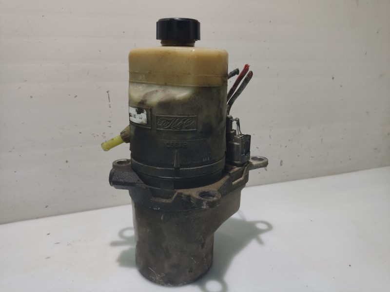 Recambio de bomba direccion para ford focus berlina (cap) referencia OEM IAM 4M513K514BD  