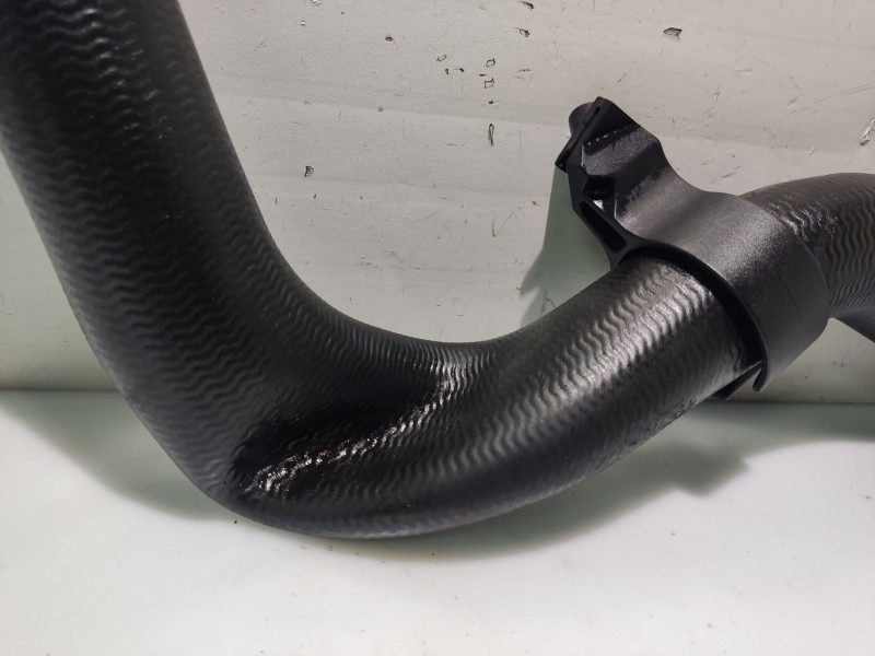 Recambio de tubo para ford focus berlina (cap) referencia OEM IAM 1374657  