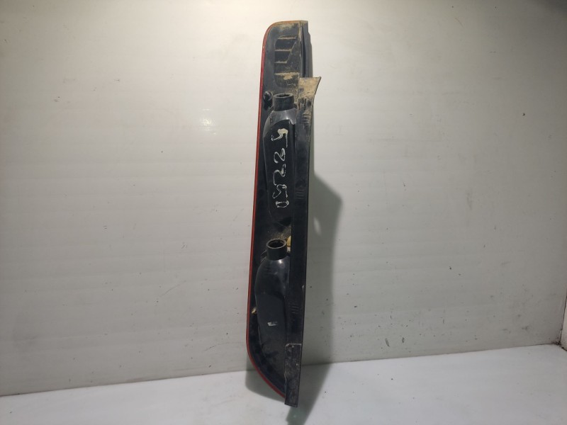 Recambio de piloto trasero derecho para ford focus berlina (cap) referencia OEM IAM 3M5113A602AA  