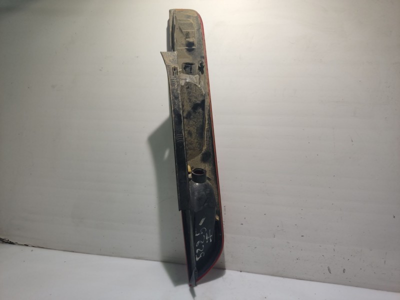 Recambio de piloto trasero izquierdo para ford focus berlina (cap) referencia OEM IAM 3M5113A603AA  