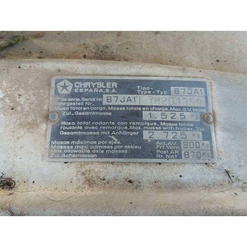 chrysler 2l    |   ... | 0 | 13,35 del año 06/08/1976