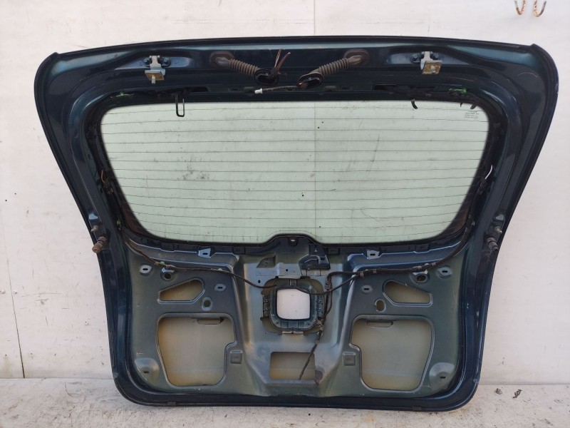 Recambio de porton trasero para seat altea (5p1) 1.9 tdi referencia OEM IAM 5P0827024  