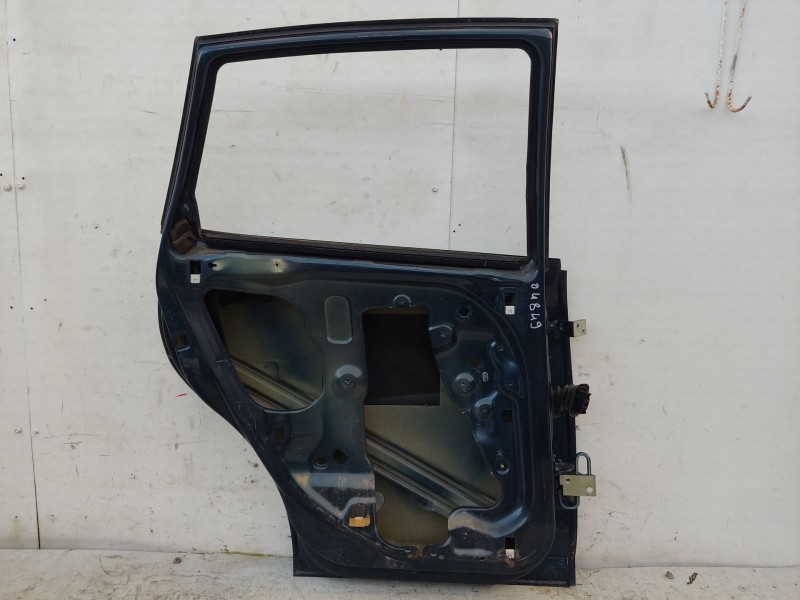 Recambio de puerta trasera izquierda para seat altea (5p1) 1.9 tdi referencia OEM IAM 5P0833055 5P0833055A 