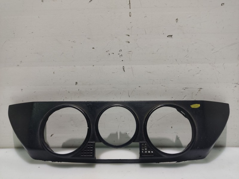 Recambio de moldura para volkswagen polo iv (9n_, 9a_) 1.4 16v referencia OEM IAM 6Q0820075G  