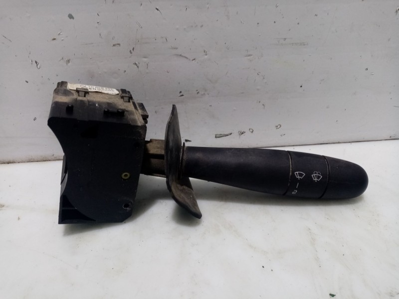 Recambio de mando limpia para renault kangoo (f/kc0) referencia OEM IAM 7701053056  