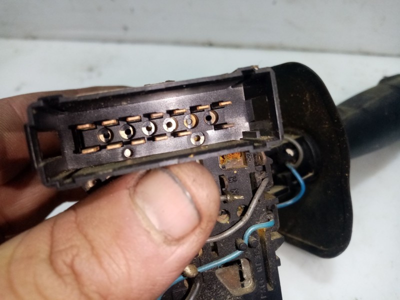 Recambio de mando intermitentes para renault kangoo (f/kc0) referencia OEM IAM 7701053057 8200090339 34484901AJ