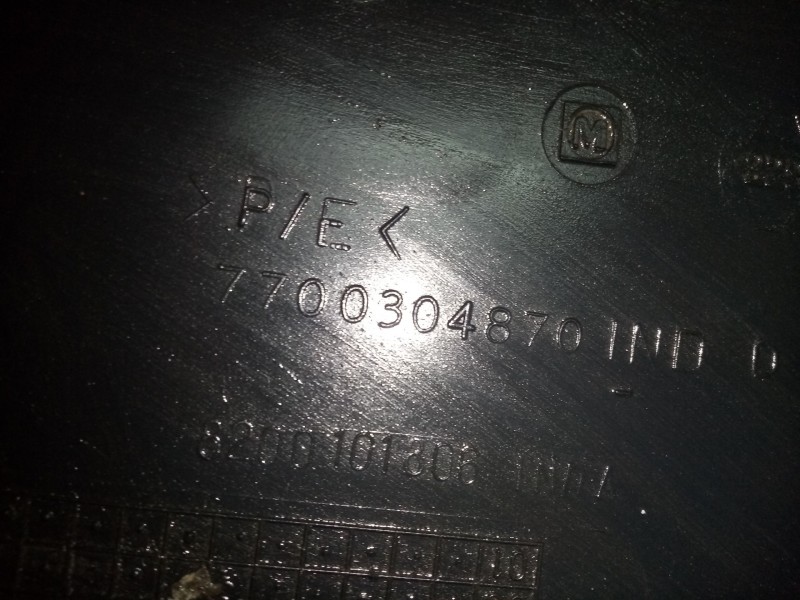 Recambio de moldura para renault kangoo (f/kc0) referencia OEM IAM   