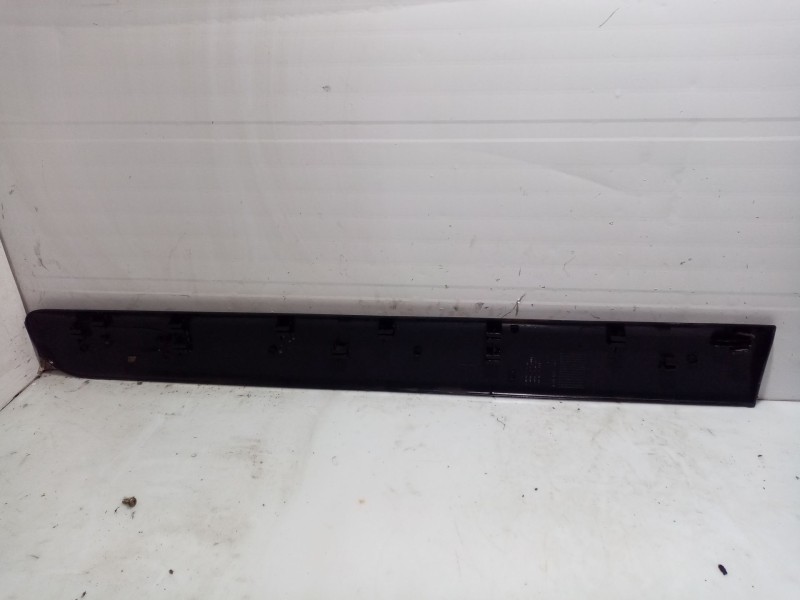 Recambio de moldura para renault kangoo (f/kc0) referencia OEM IAM   