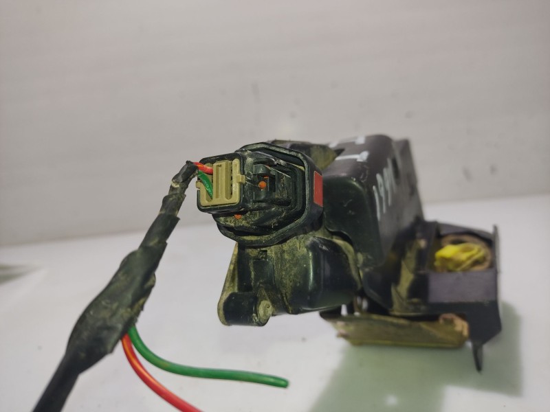 Recambio de cerradura puerta trasera izquierda para hyundai matrix (fc) 1.6 cat referencia OEM IAM 8141017100  