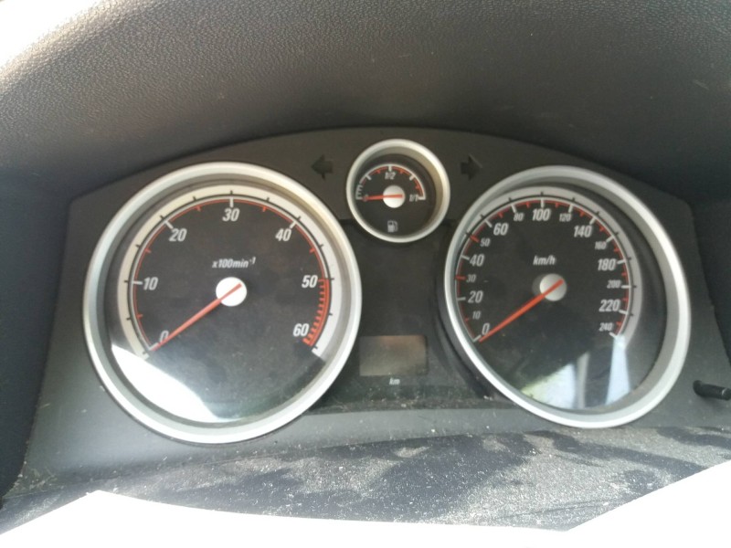 opel astra gtc 1.7 16v cdti   |   0.04 - ... | 2004 | 101 cv / 74 kw del año 2004