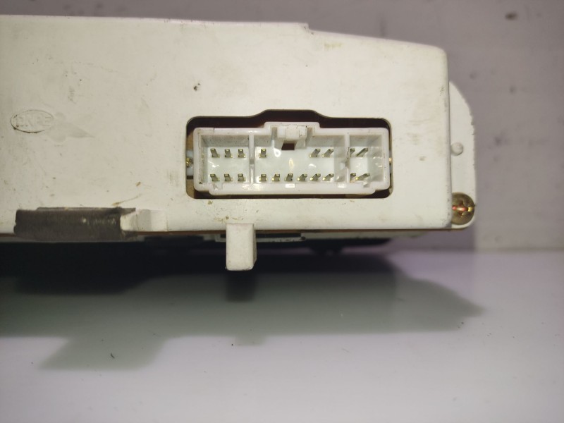 Recambio de cuadro instrumentos para hyundai matrix (fc) 1.6 cat referencia OEM IAM 8483517000  