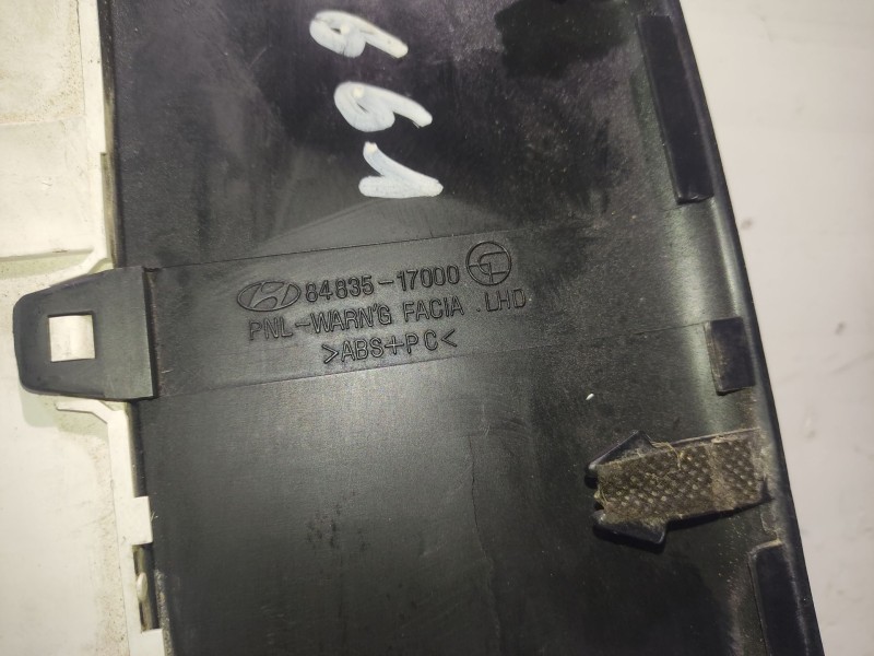 Recambio de cuadro instrumentos para hyundai matrix (fc) 1.6 cat referencia OEM IAM 8483517000  