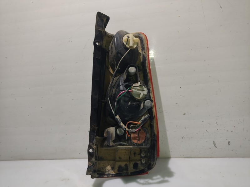 Recambio de piloto trasero izquierdo para hyundai matrix (fc) 1.6 cat referencia OEM IAM 9241017000  