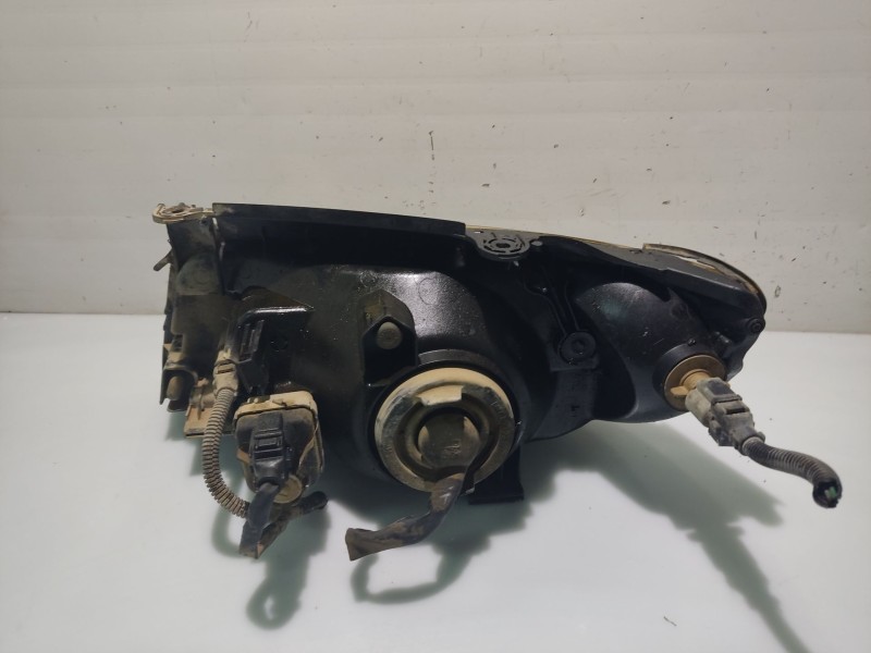 Recambio de faro derecho para hyundai matrix (fc) 1.6 cat referencia OEM IAM 9210417030  