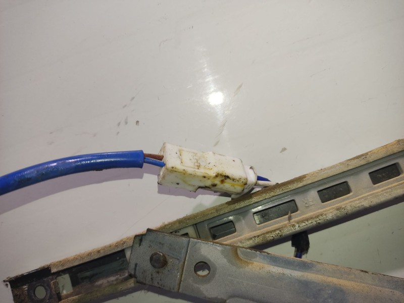 Recambio de elevalunas delantero derecho para hyundai matrix (fc) 1.6 cat referencia OEM IAM 8240417010 9882017100 