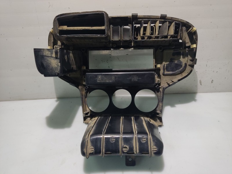 Recambio de moldura para hyundai matrix (fc) 1.6 cat referencia OEM IAM 8474217100  