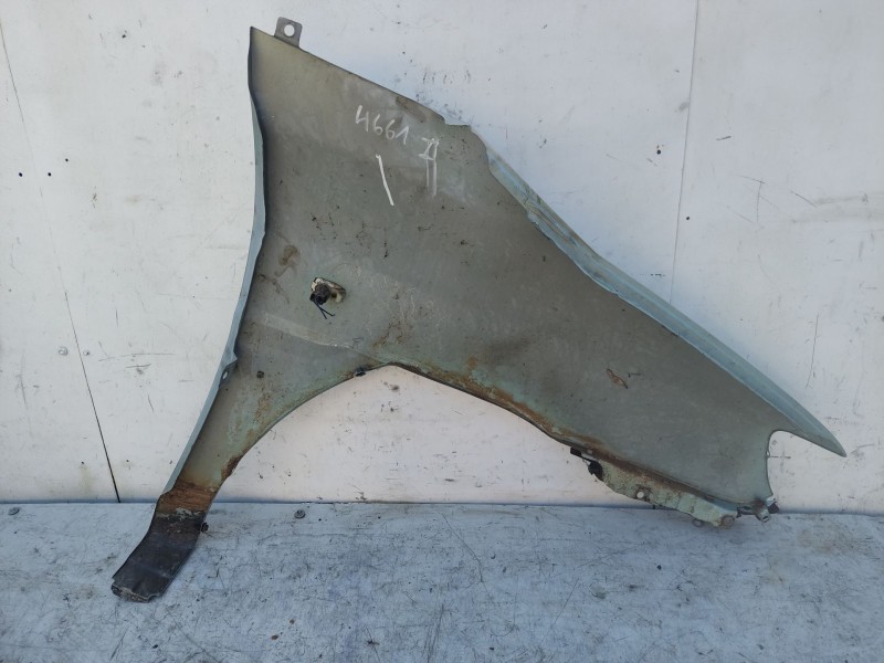 Recambio de aleta delantera izquierda para hyundai matrix (fc) 1.6 cat referencia OEM IAM 6631117320  