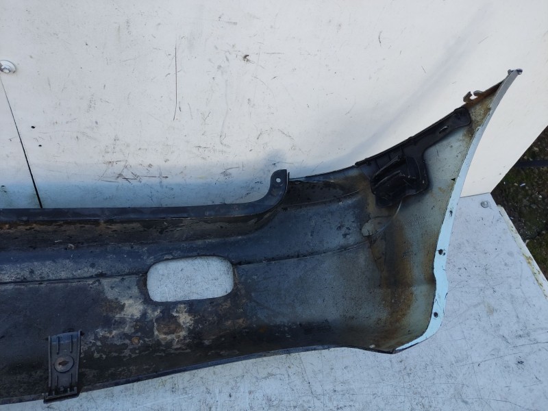 Recambio de paragolpes trasero para hyundai matrix (fc) 1.6 cat referencia OEM IAM 8661117010  